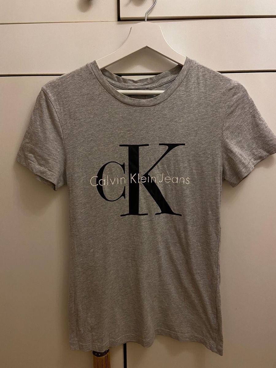 Calvin Klein T-Shirts: T-Shirt Kalvin Klein – Gebraucht aus Dübendorf von Sebashop