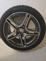 AMG Doppelspeichen-Winterradsatz, 215/45 R18, Top Zustand!