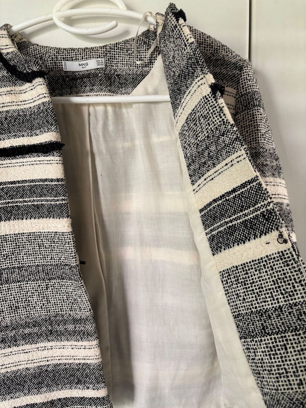 Mango Giacche: Strickjacke Damen vom Mango – Usato da Gümligen venduto da ZepIV 1