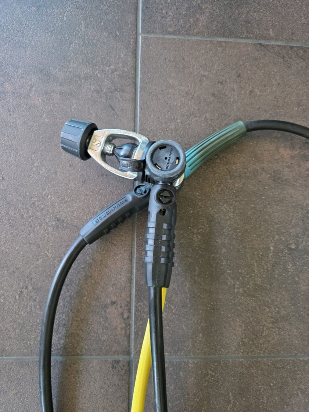 Scubapro Atemregler & Jackets: Scubapro MK20 mit Uwatec Tauchcomputer und Finimeter+Octopus – Gebraucht aus Seeberg von cinderella003 1