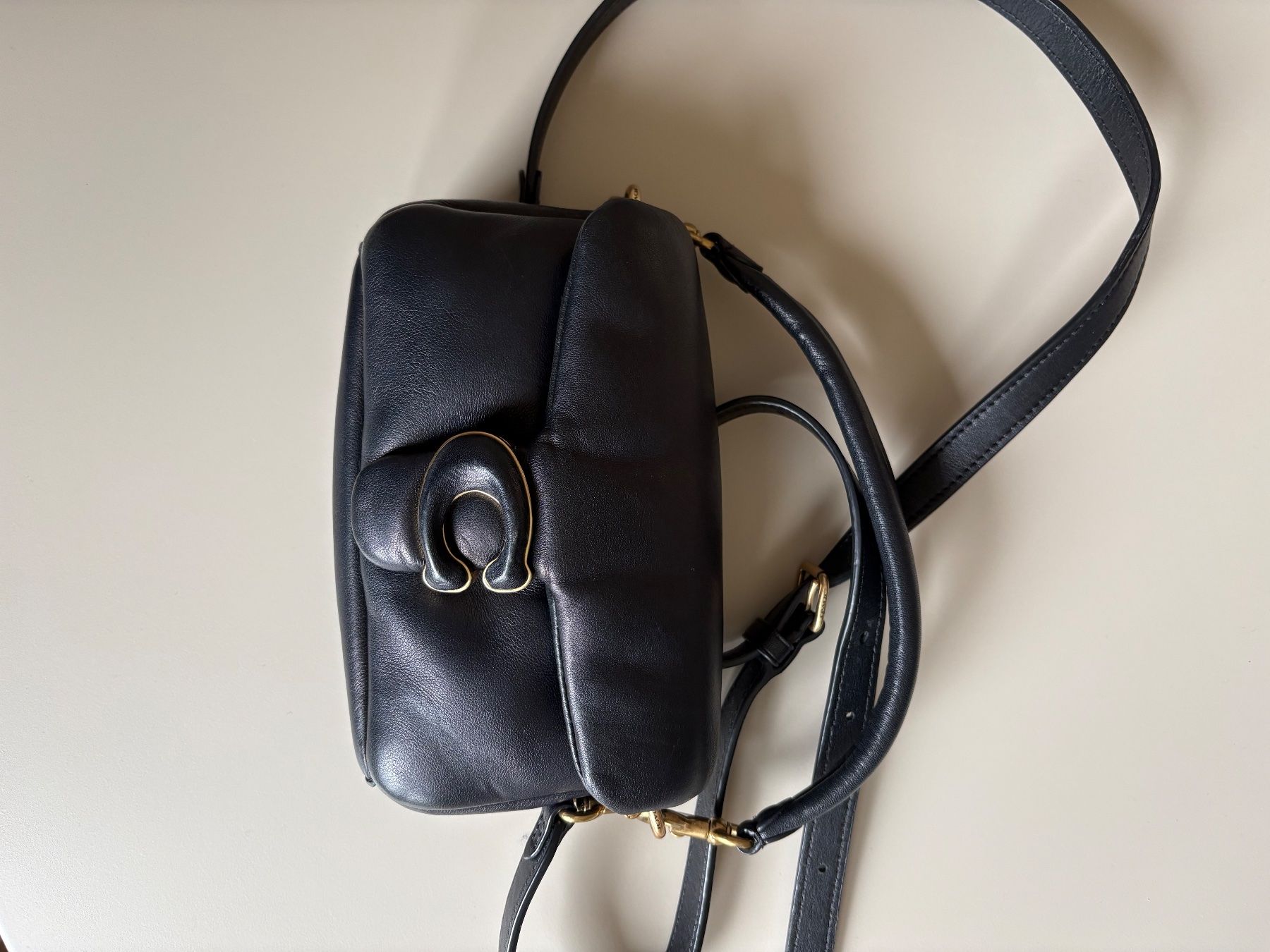 Coach Sacs femmes: Mini Coach Tabby Pillow – D'occasion à Zürich par don_p9gn 1