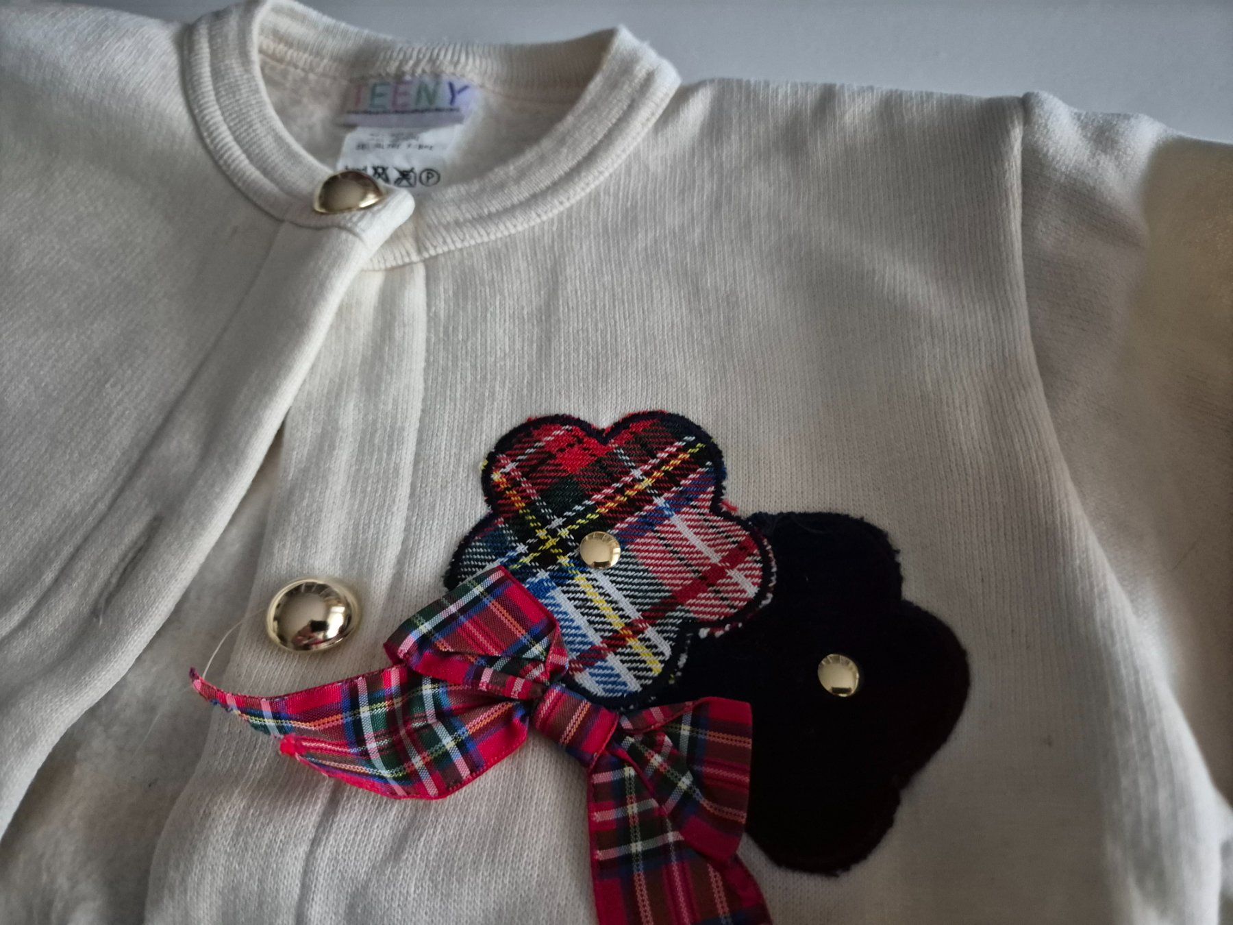 Lotti & Set di vestiti: Kleiderset Gr. 104 – Usato da Zürich venduto da pau_y8mv 4