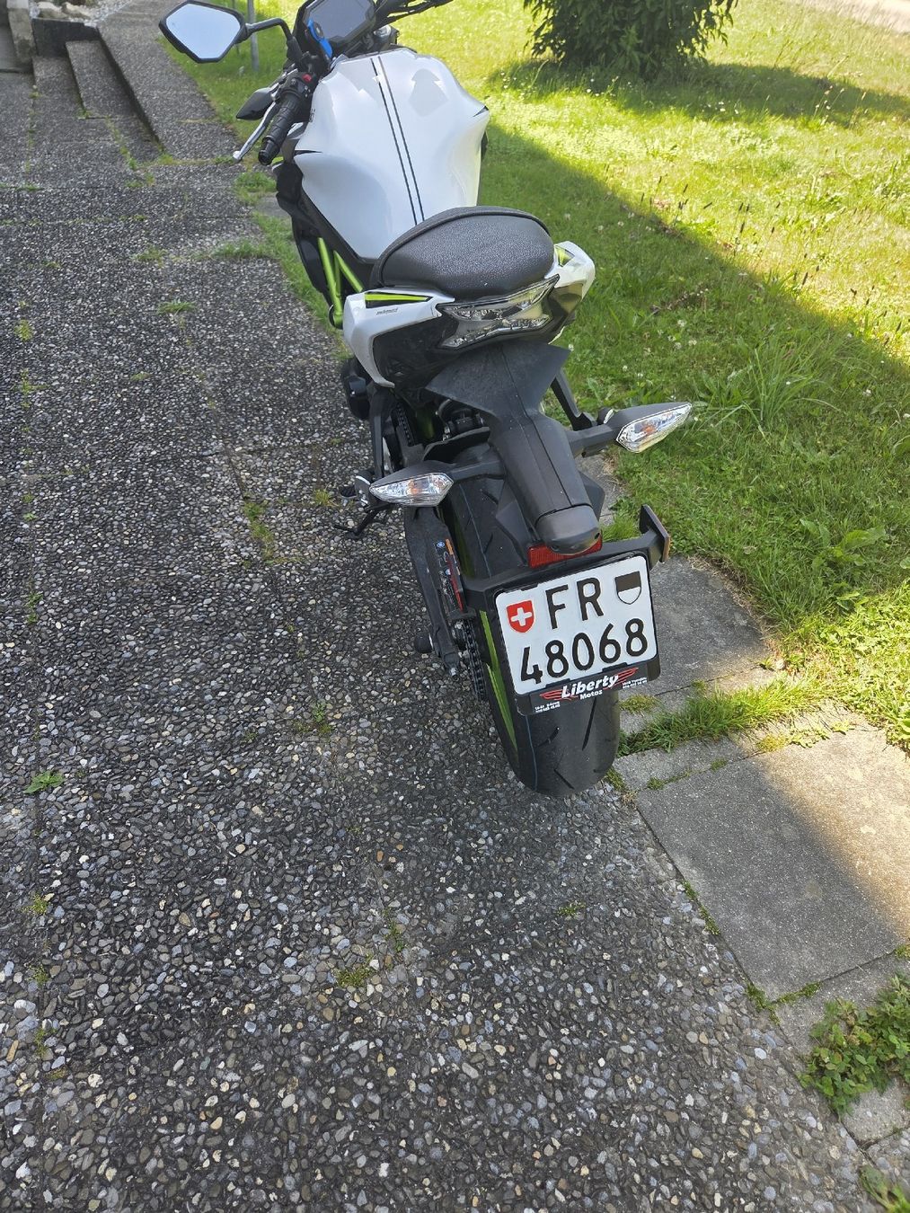 Kawasaki Strada: Kawasaki Z650 – Usato da Murten venduto da car_q8n5