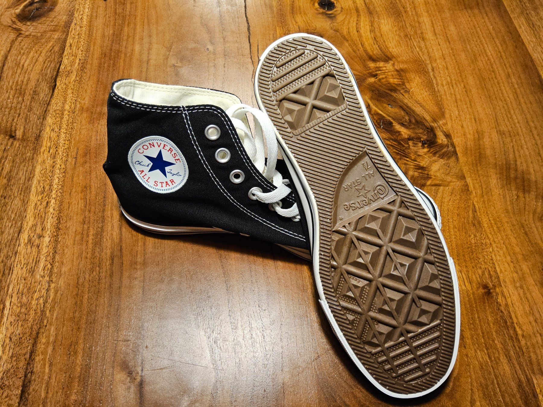 Converse Chaussures hommes: Converse All Star Gr.41 – D'occasion à Wiesendangen par Ptrend 1