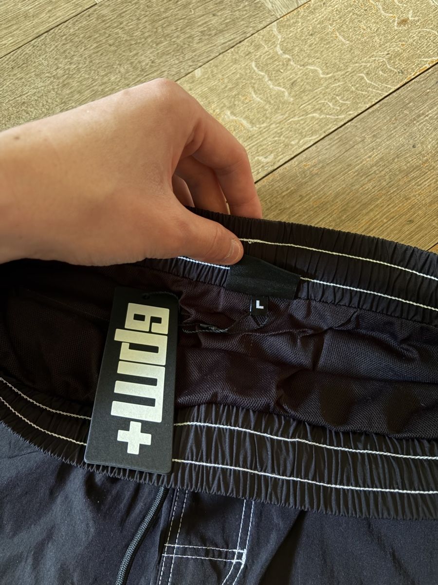 6PM Pantaloni: 6pm swim short L nagelneu – Nuovo e nell'imballaggio originale da Winterthur venduto da raphael.hbg 1
