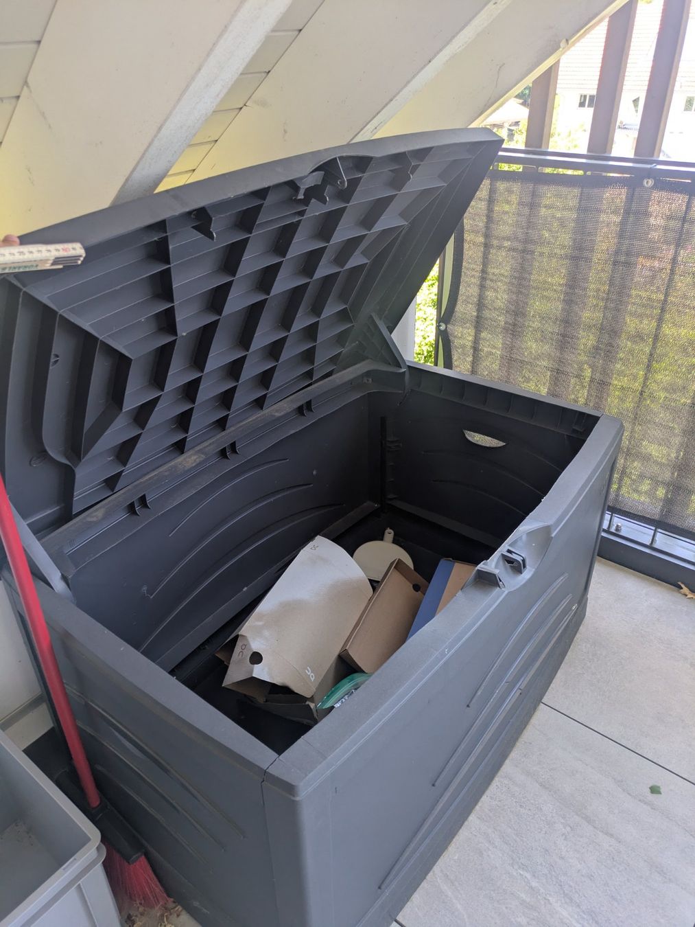 Box contenitori: Gartenbox: 500l "EDA Maxi Serena - Anthrazitgrau" Gebraucht – Usato da Ellikon a d Thur venduto da joe_srs2 1