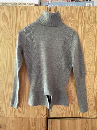 Pull en laine KAREN MILLEN taille 3 (XS)