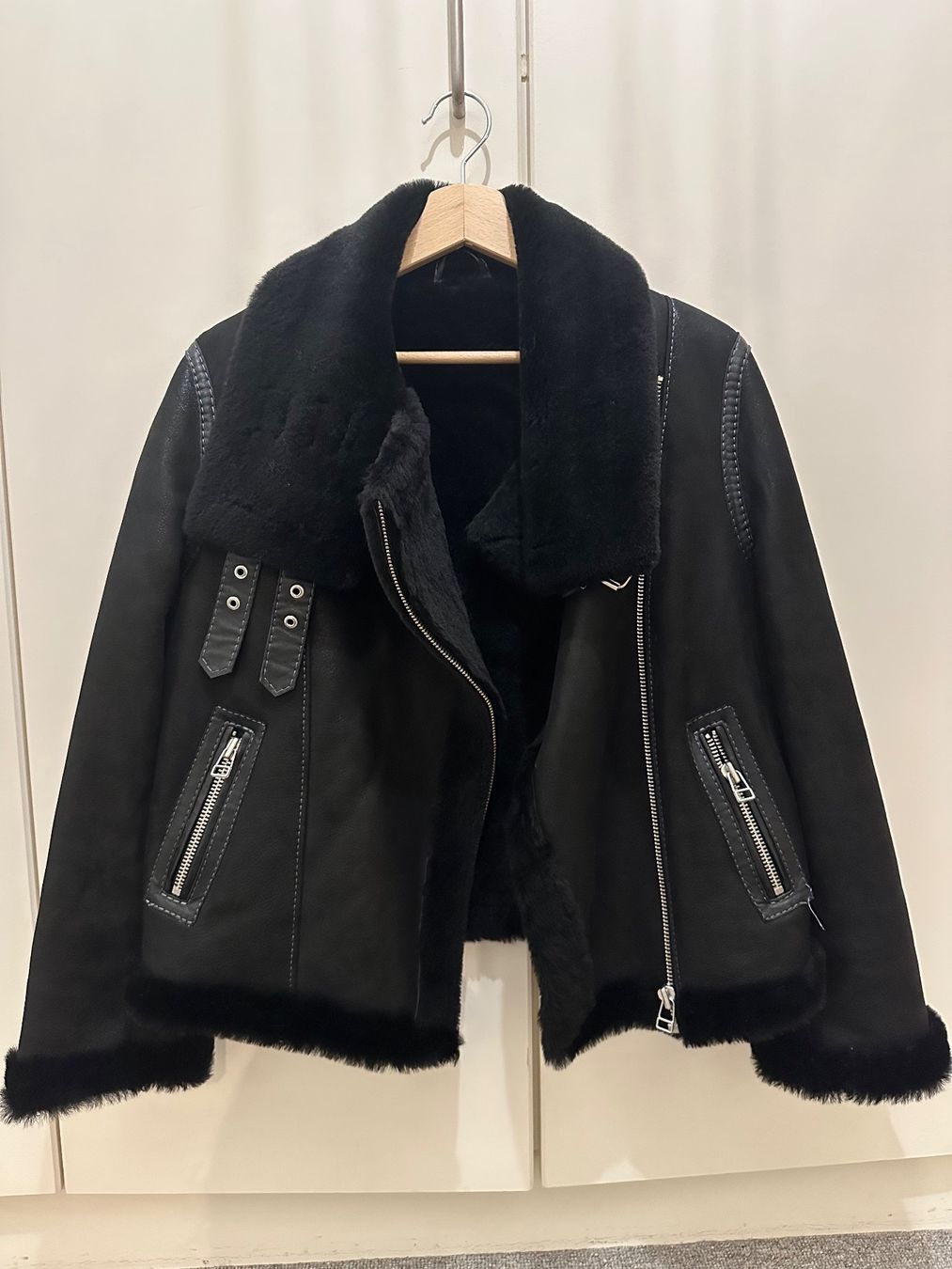 Giacche: Women Biker Jacket Black M size – Usato da Horgen venduto da Elizhadz