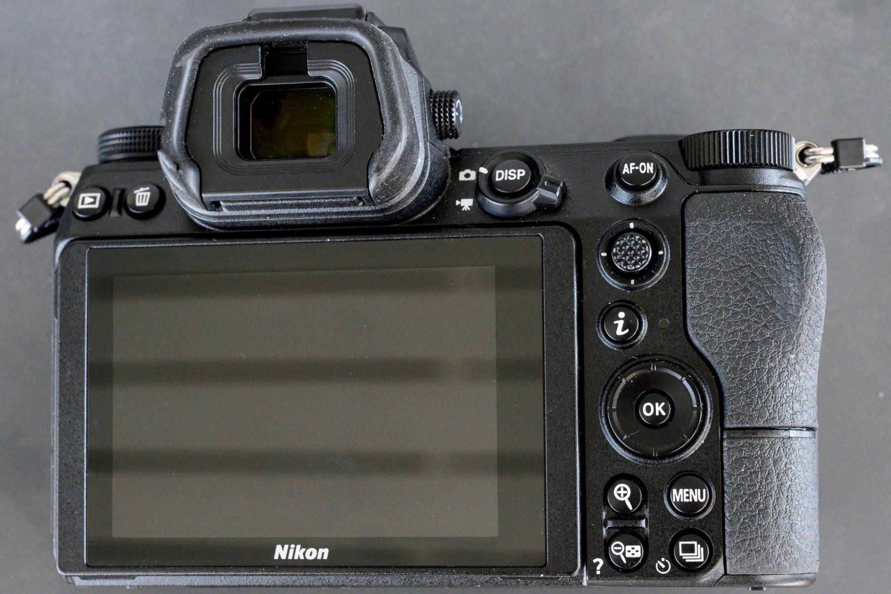 Nikon Fotocamera: Nikon Z7, Spiegellose Vollformatkamera, 45,7 Megapixel – Usato da Schwerzenbach venduto da Sinet 3
