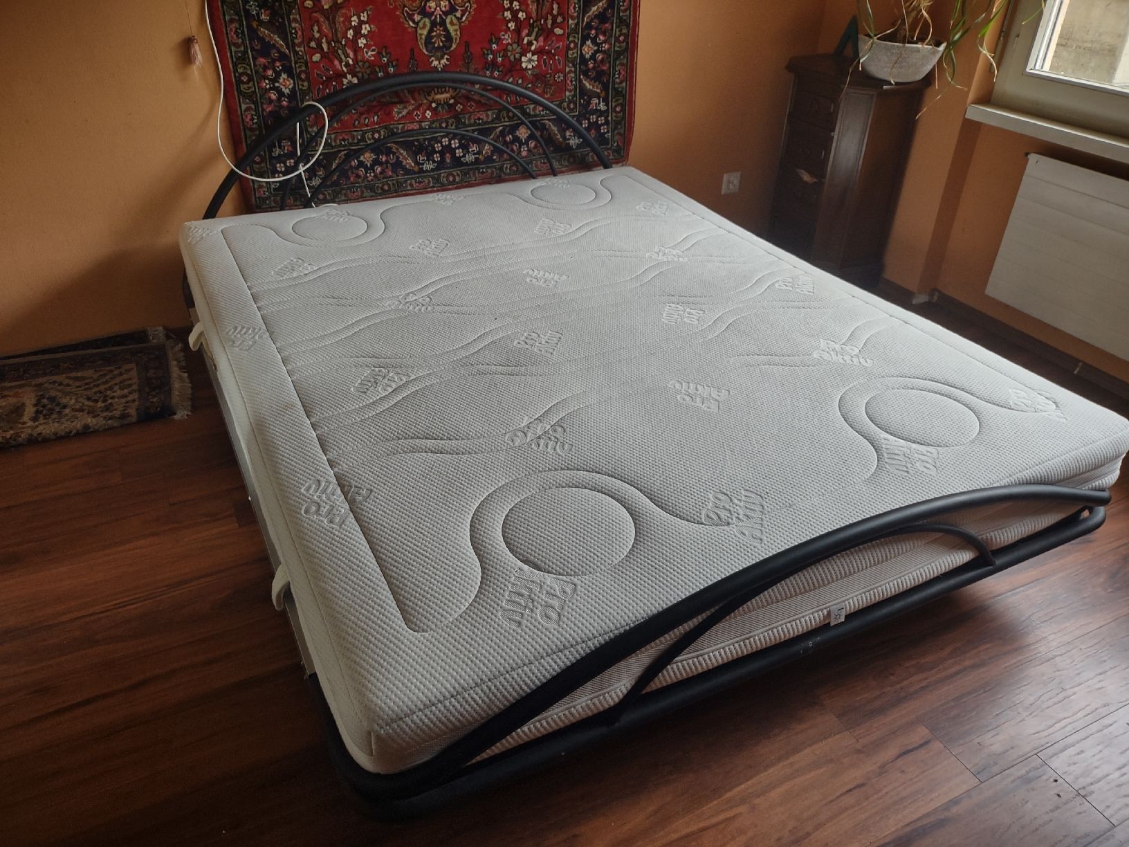 Betten: Doppelbett – Gebraucht aus Oberbipp von A.B.M. 6