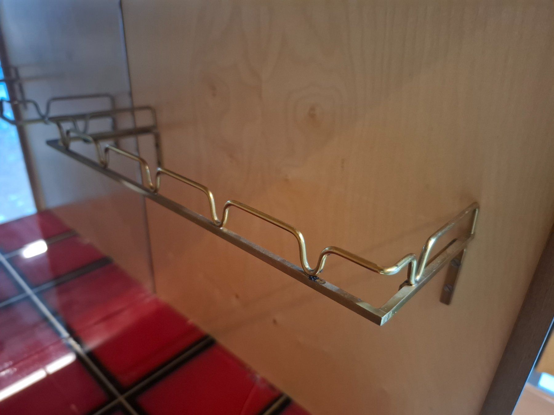 Credenze: Buffetschrank mit Vitrine – Usato da Brügg BE venduto da POU-BELLE 7