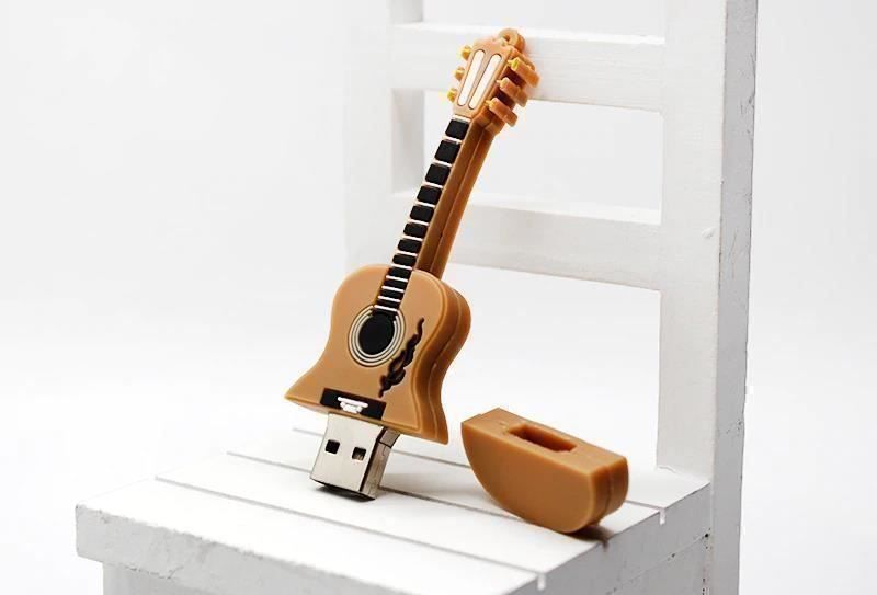 Chiavette USB: Clé USB 64GB Guitare – Nuovo e nell'imballaggio originale da Gurmels venduto da Swisspod 1