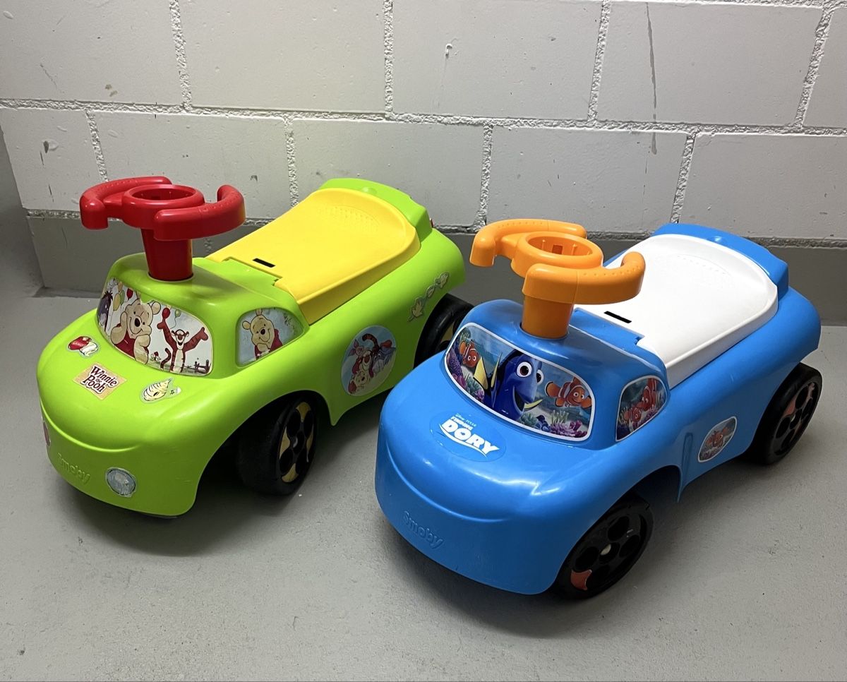Veicoli per bambini: 2x Rutscherauto – Usato da Weinfelden venduto da Kathydoes
