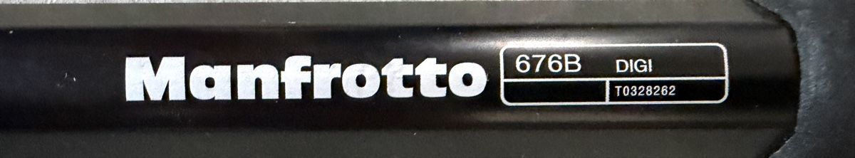 Trépieds & Accessoires: Manfrotto 676B DIGI Einbeinstativ / Monopod – 4 Segmente – D'occasion à Adliswil par Kiambu 1