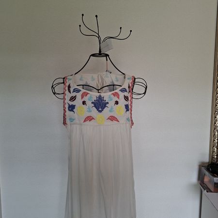 Sommerkleid Zingara weiss mit Stickerei neuwertig