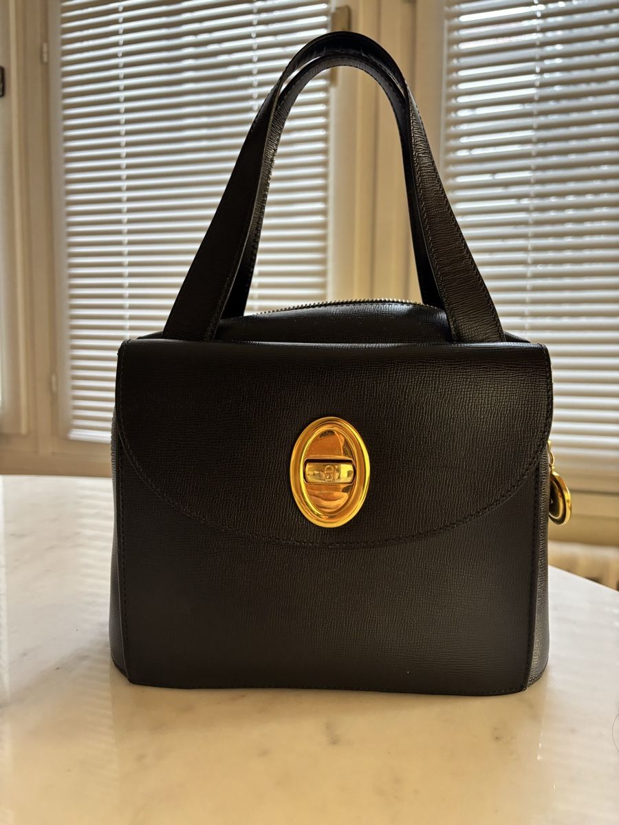 Borse da donna: Christian Dior Handbag – Usato da Zürich venduto da car_q765