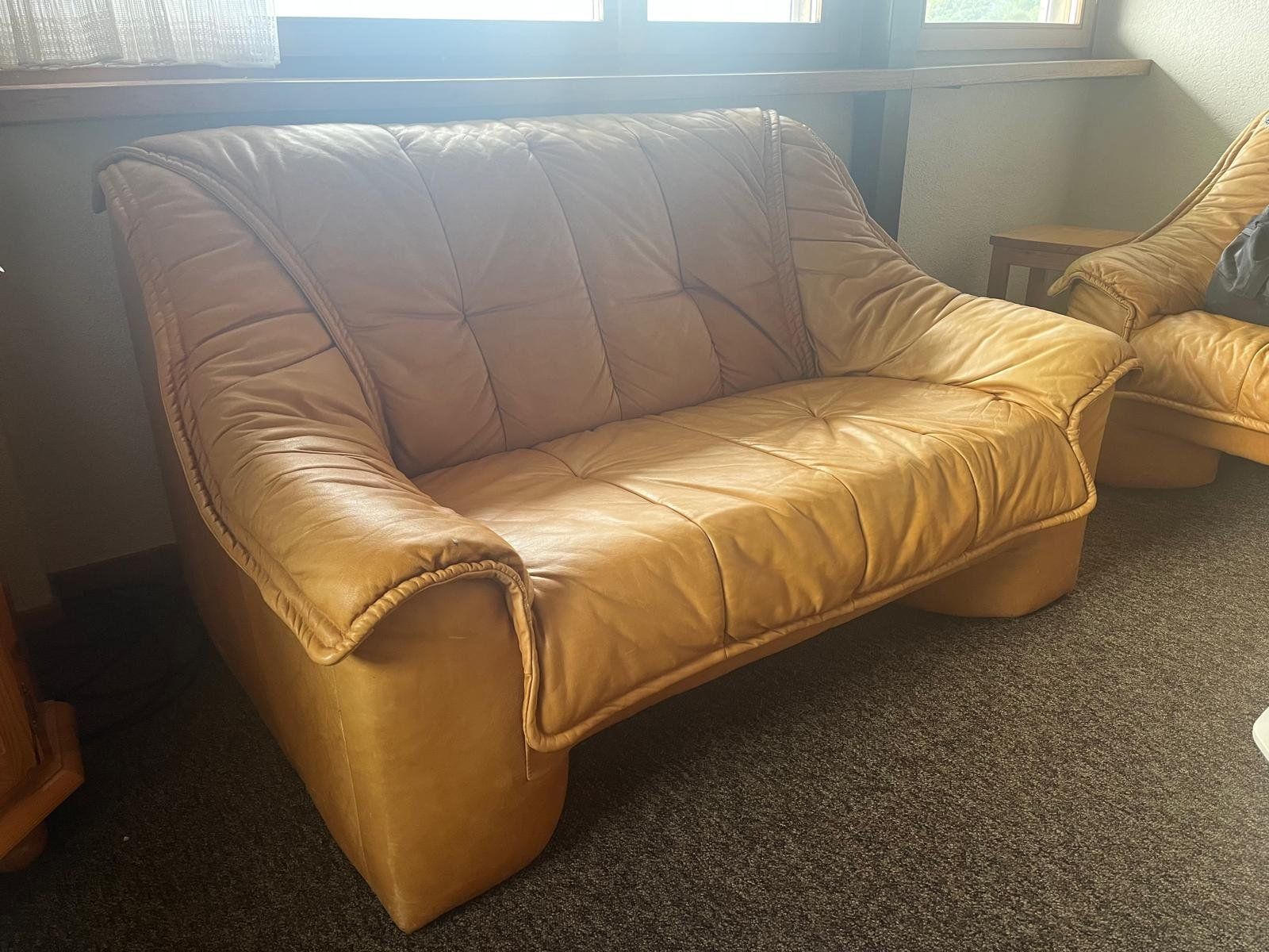 Sofas: Ledersofa – Gebraucht aus Faulensee von des_hv26 2