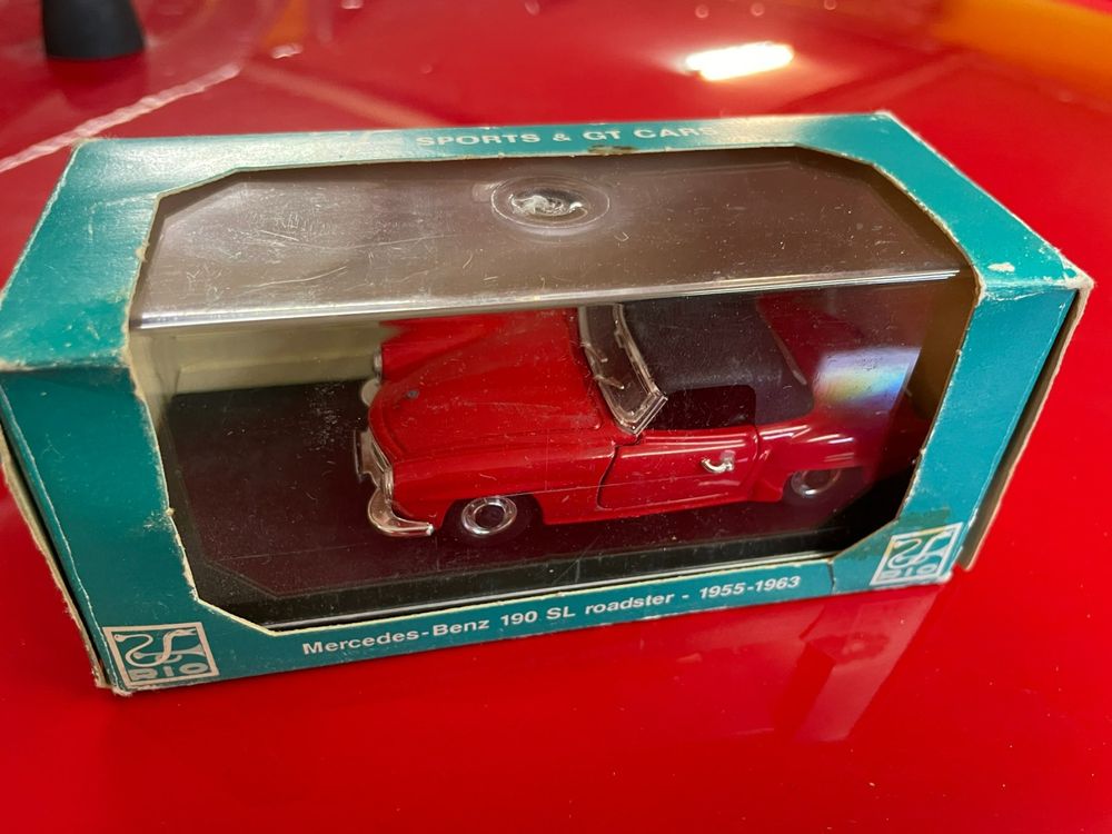 Miniature Rio 1:43 Mercedes 190 SL – Vainqueur GP Macau 1956 – D. Steane #8