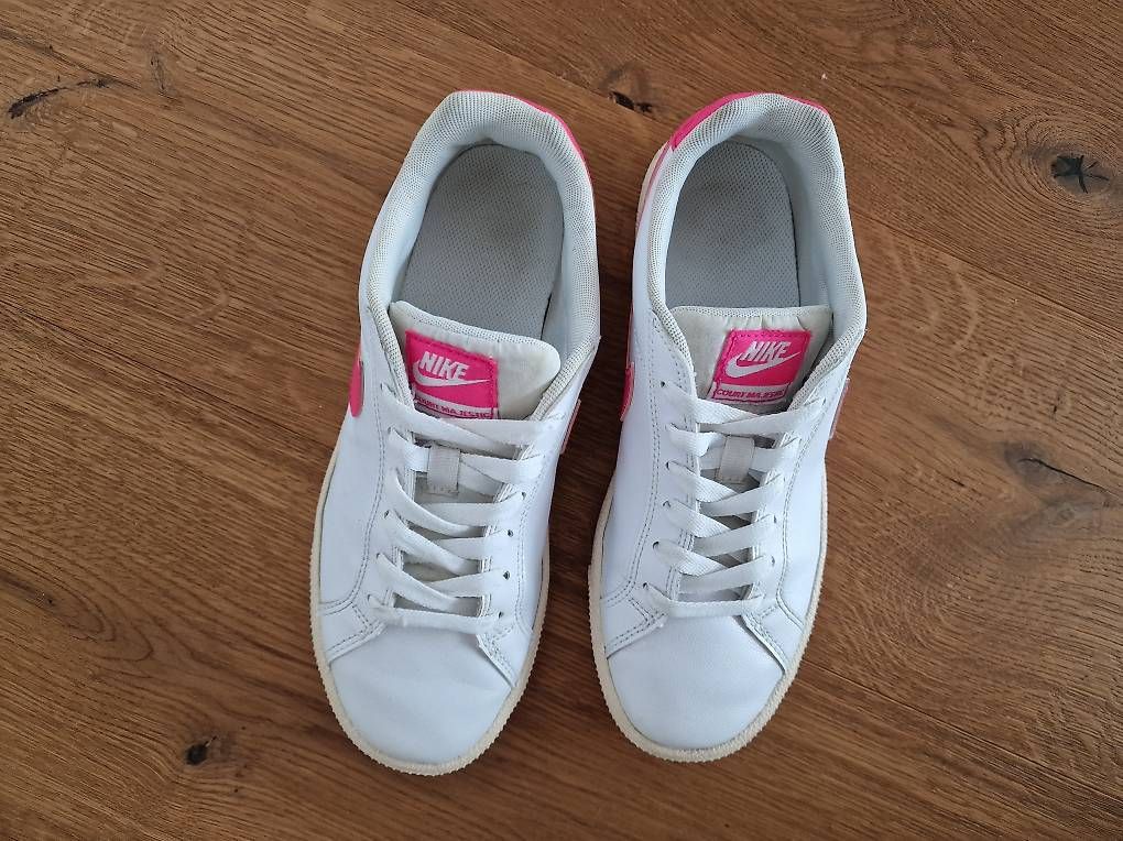 Nike Scarpe da donna: Nike Sneaker – Usato da Haslen AI venduto da jas_5dv9 1