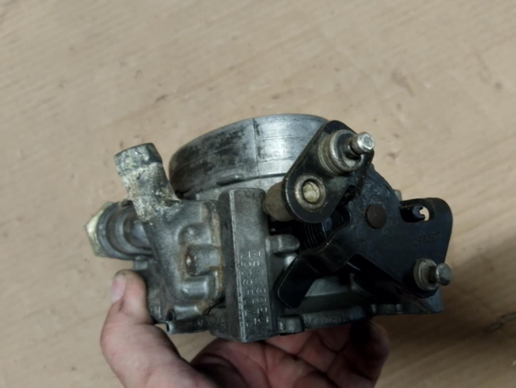GM Tutti pezzi di ricambio auto: GM Tuned Port Injection Drosselklappe – Usato da Niedergösgen venduto da usc_tt5r 5