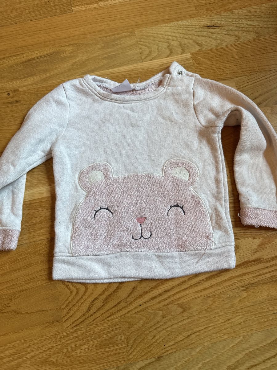 Pullover & Sweatshirts: 3 Langarmshirts Mädchen, Grösse 86 – Gebraucht aus Ottikon von Domito 2