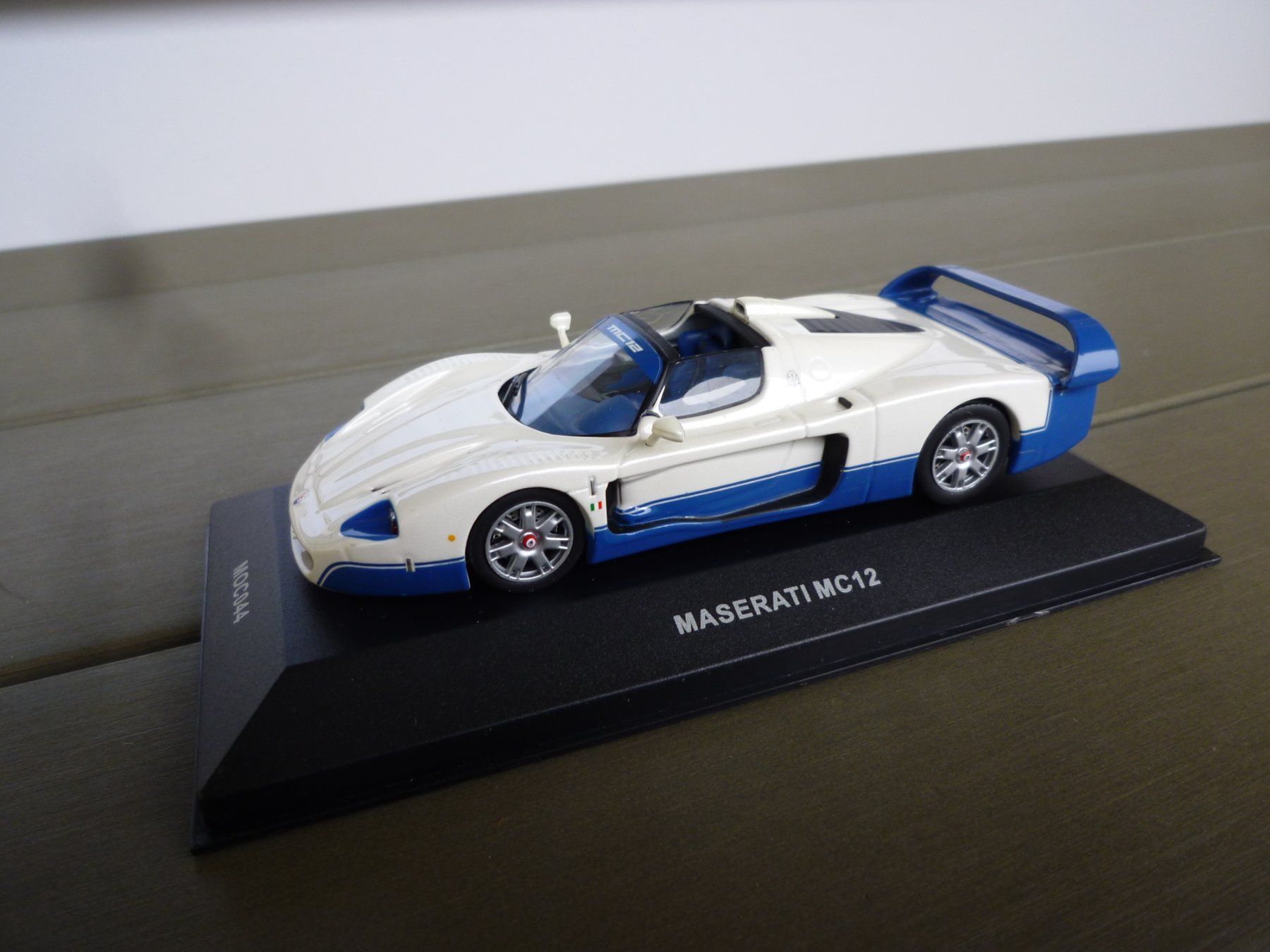Maserati Modellini d'auto: Maserati MC 12 – Nuovo (secondo la descrizione) da Flawil venduto da Imperiosud 5