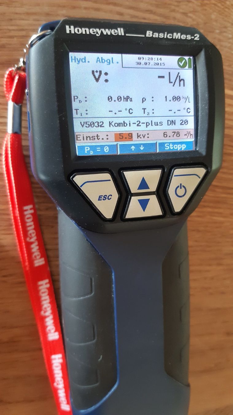 Honeywell Messen: Honeywell VM242 BasicMes-2, tragbarer Durchflussmesscomputer – Gebraucht aus Oey von Parkplatzbrocki 1