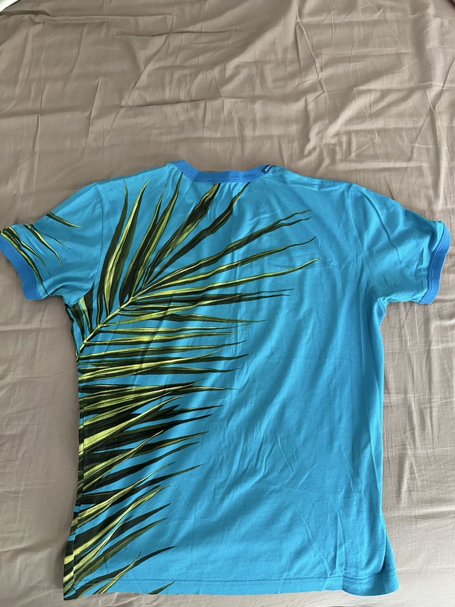 Dolce & Gabbana T-shirt: Dolce & Gabbana T-Shirt – Usato da Les Acacias venduto da ton_mz79 1