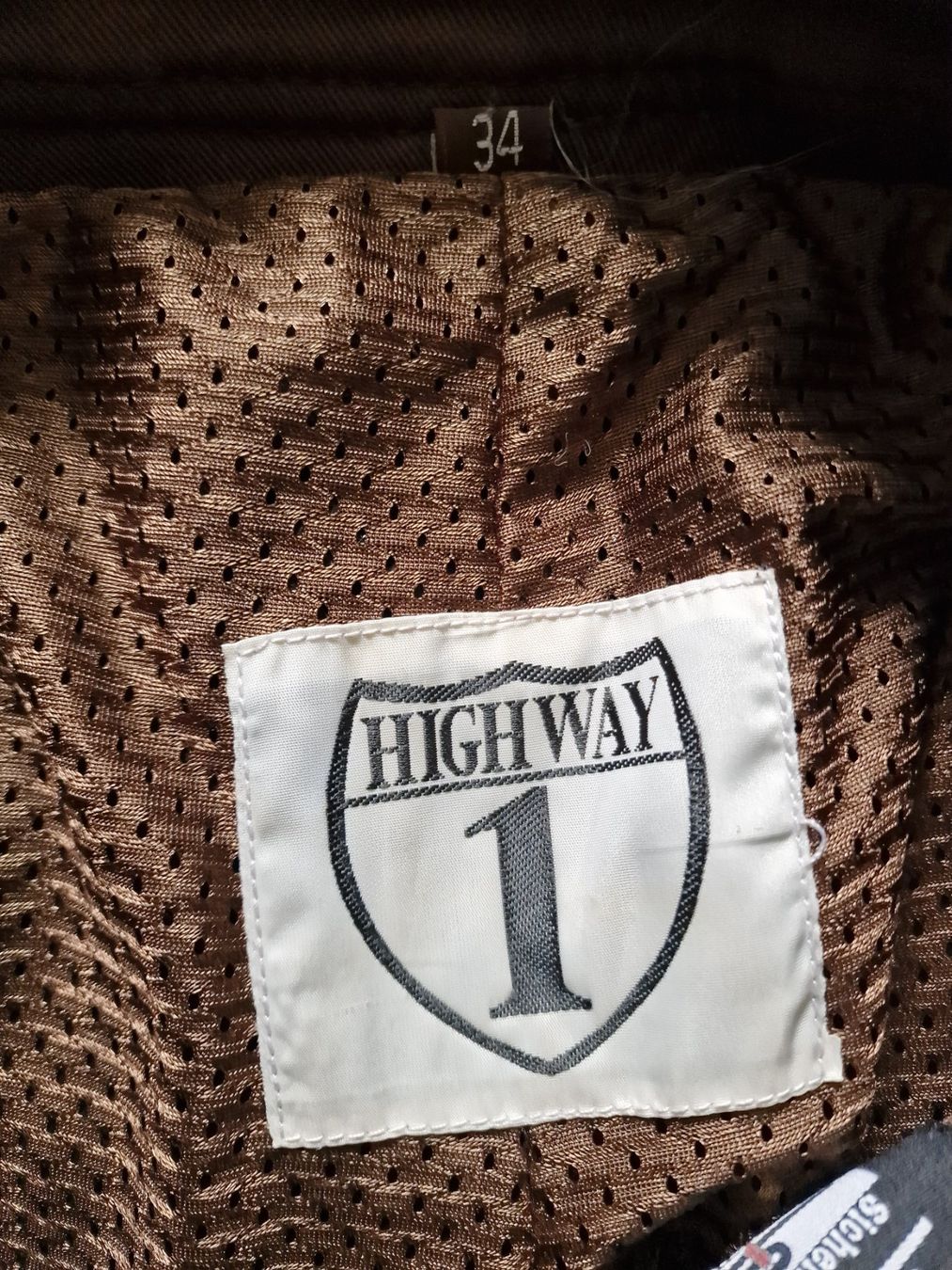 Pantalons: Leder Hose Highway – D'occasion à Giswil par gdurrer1 1