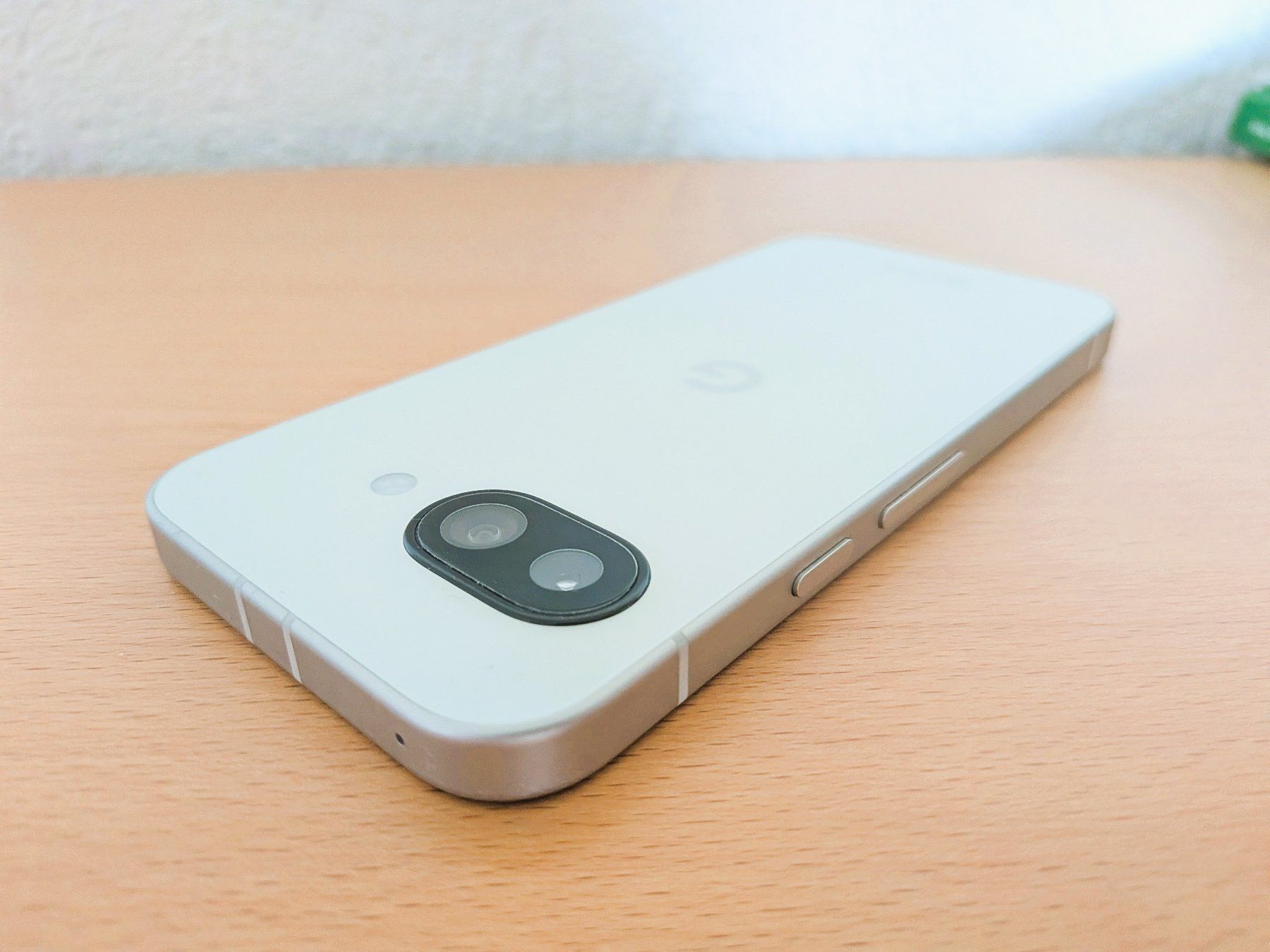 Google Telefoni cellulari / Smartphones: Google Pixel 9a mit GrapheneOS – Usato da Pfäffikon SZ venduto da RainerZuefall 4