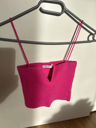 Zara Crop Top pink gerippt mit Trägern Grösse S