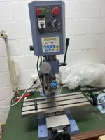 Bohr- und Fräsmaschine