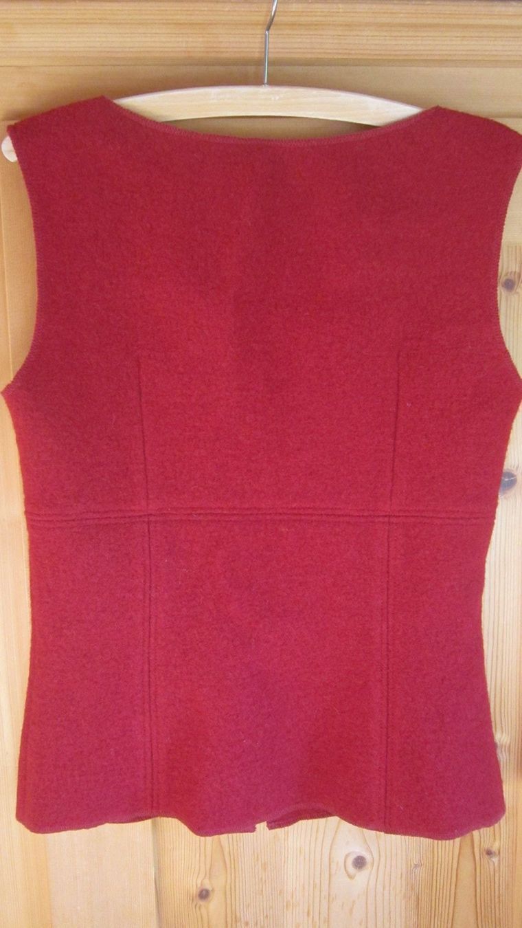 Gilet & Giacche senza maniche: Wunderschöne Wollweste - handmade – Nuovo (secondo la descrizione) da Wattwil venduto da tannenmeise73 1