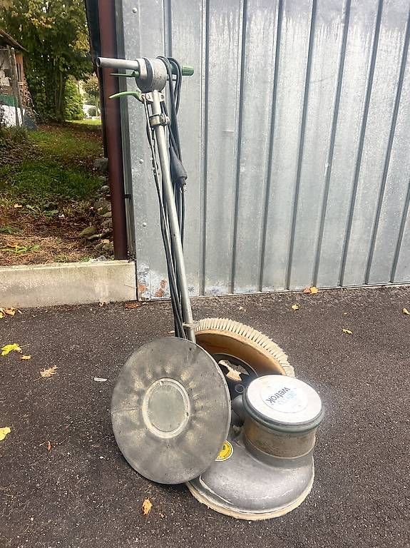 Wetrok Alle Maschinen: Wetrok schleifmaschine( taski cleanfix numatic) – Gebraucht aus Birr von Immer-wieder 2