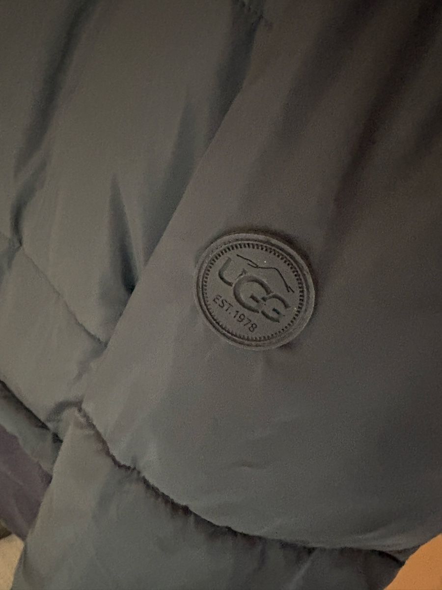 Ugg Giacche: VESTE UGG 2 en 1  ORIGINAL – Nuovo (secondo la descrizione) da Corin de la crête venduto da Charnel49 2