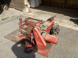 Reifenmontiermaschine