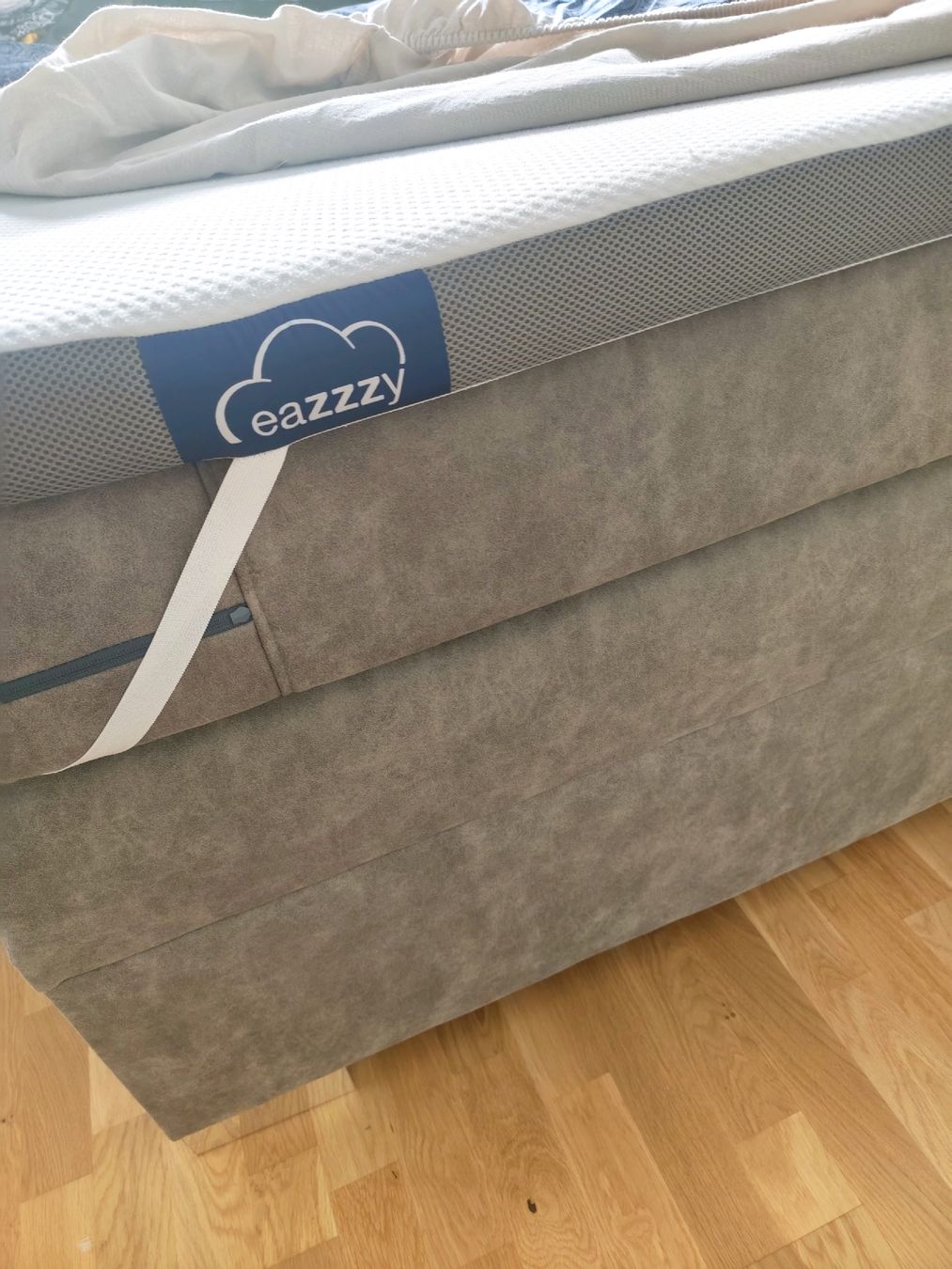 Letti: Premium Boxspring-Bett 180x200 cm inkl. Eazzzy-Topper – Usato da Schlieren venduto da Wizza 3