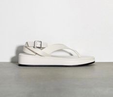 NEU ZARA FLACHE LEDERSANDALE MIT RIEMCHEN Gebr. Weiß Gr. 40