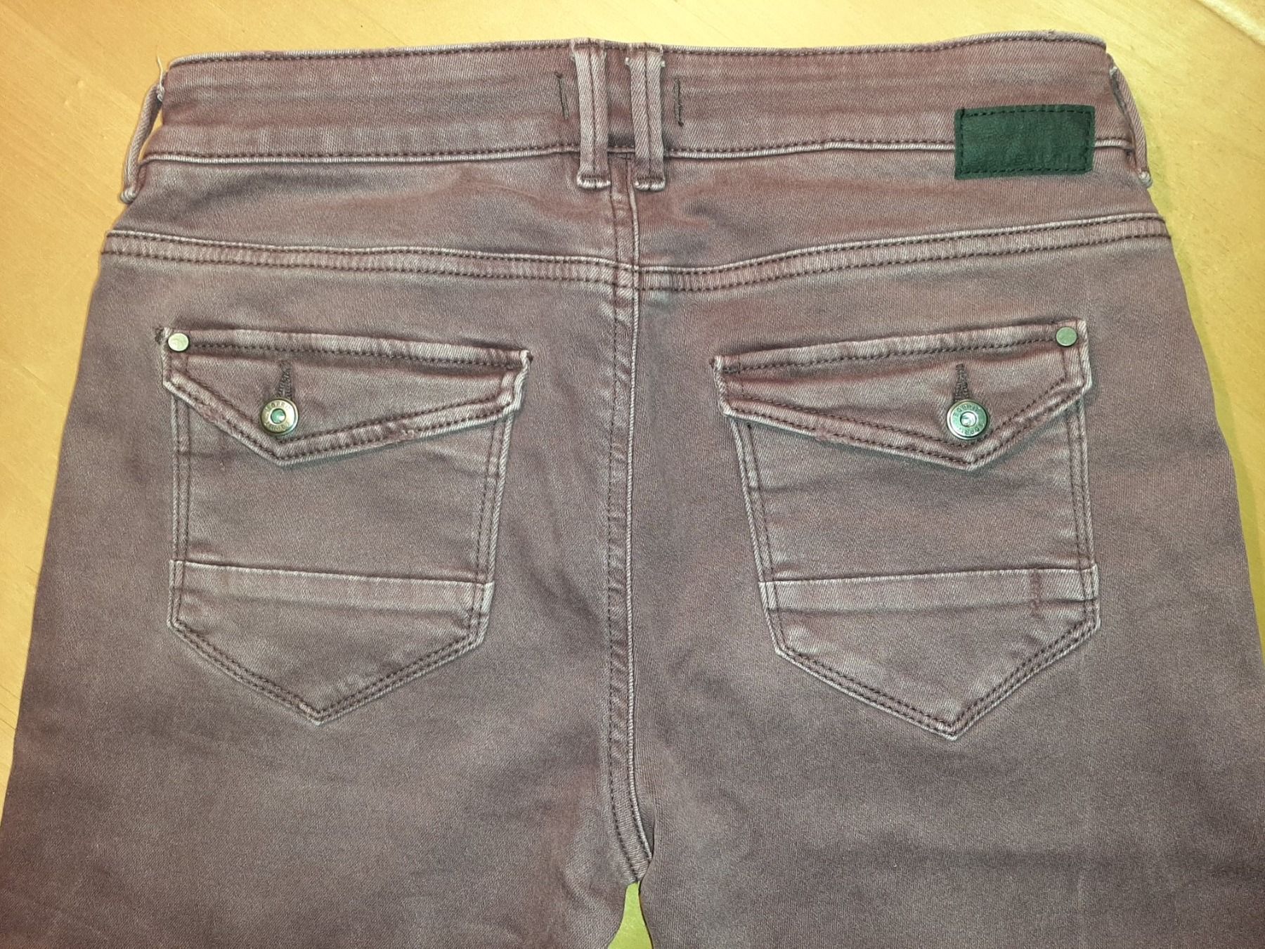 Esprit Jeans: Hose – D'occasion à Effretikon par Misterdyn 2