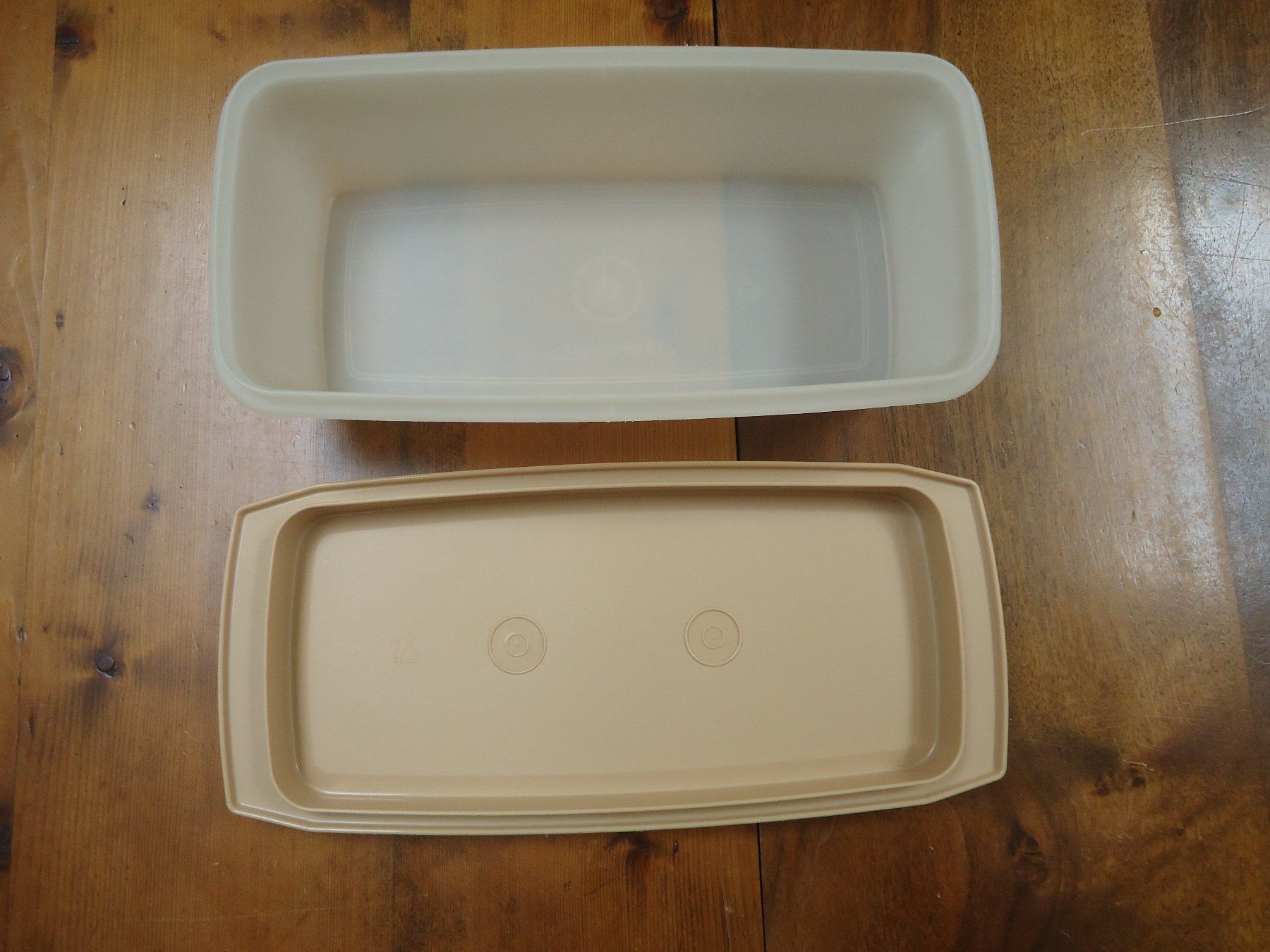 Tupperware Contenitori & Simili: Boîte à fromage Tupperware – Usato da Vessy venduto da mafabe 2