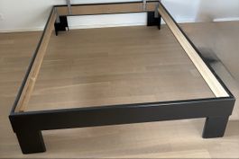 Holz Bettrahmen mit Rollrost