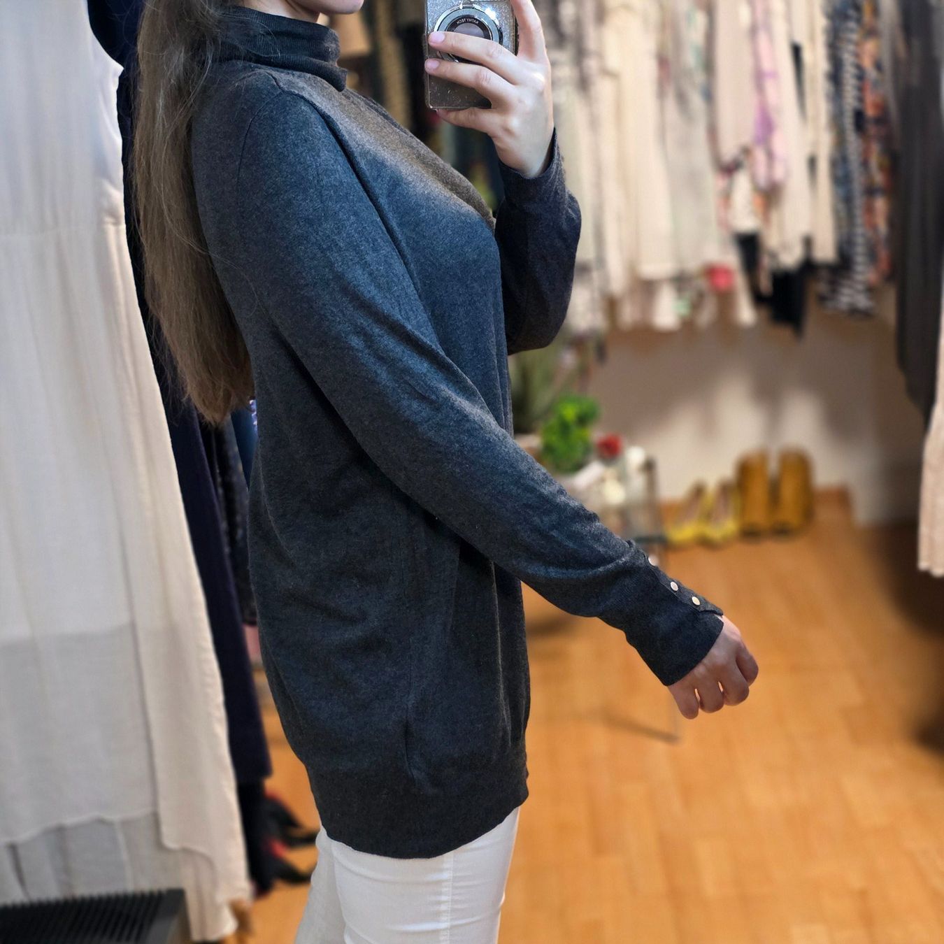 C&A Maglioni & Felpe: 🤍 C&A Rollkragenpullover Gr. 48 Grau – Usato da Wald ZH venduto da CapLux