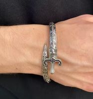 Retro-Armband im Schwert-Design