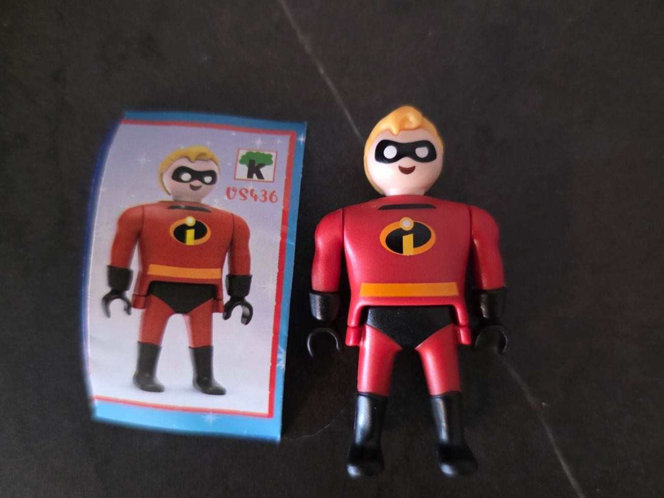 Playmobil Giocattoli: M.Indestructible Kinder Playmobil – Usato da Fortunau Ayent venduto da Vitany