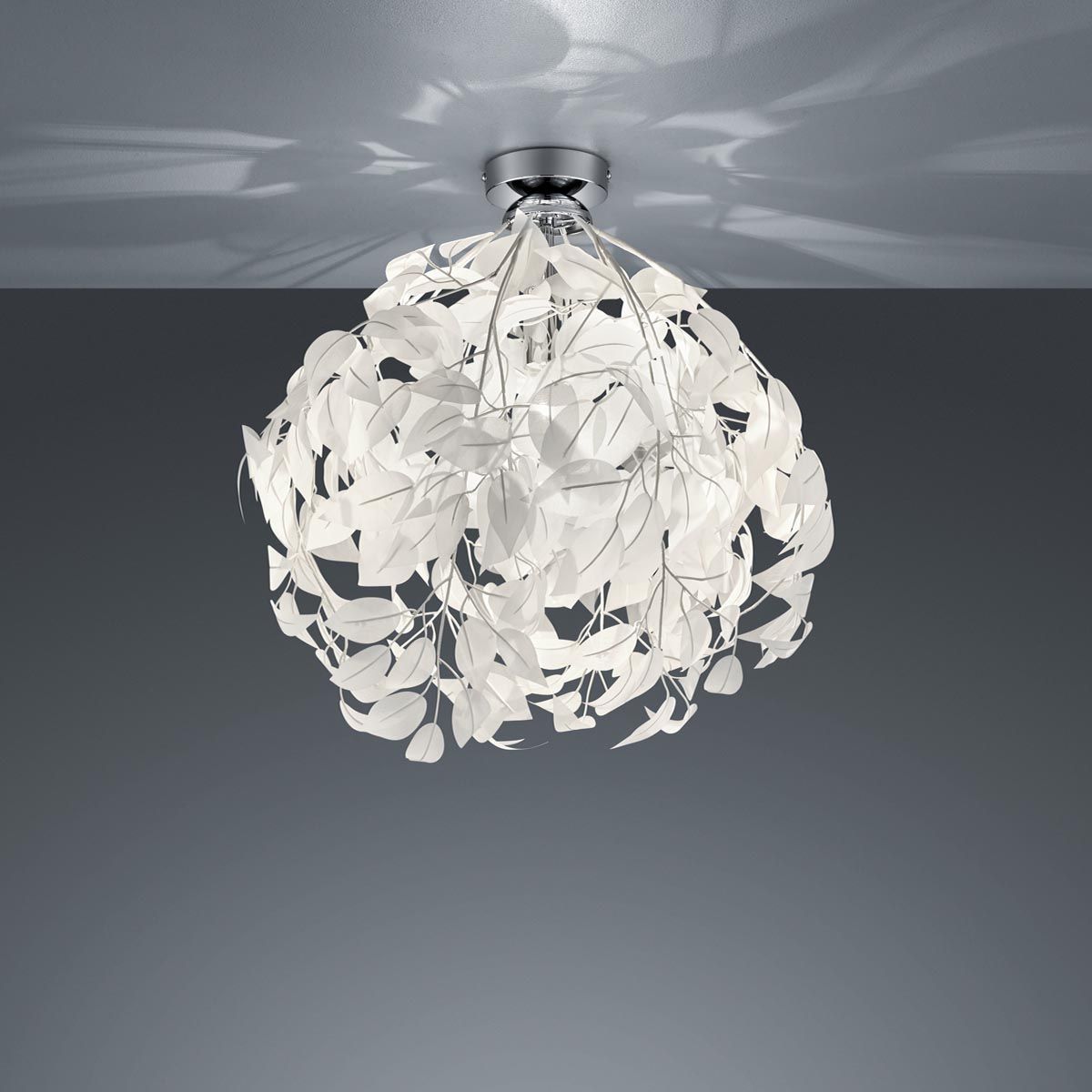 Kronleuchter & Deckenlampen: Deckenleuchte, Weiss, Blätter, 38 cm Ø – Neu (gemäss Beschreibung) aus Kreuzlingen von Smart-Light