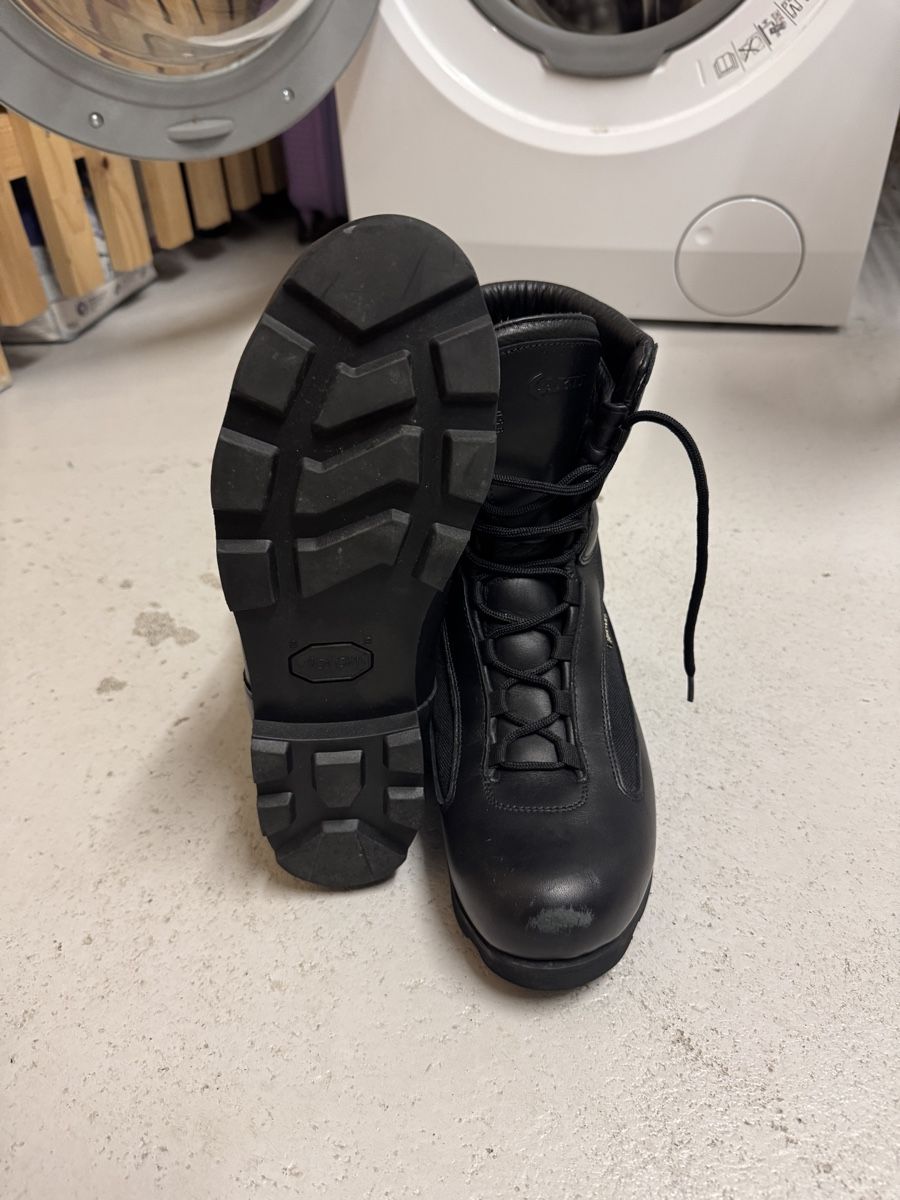 Aku Scarpe da uomo: AKU Gore-Tex Schuh grösse 44 – Usato da Elgg venduto da Guggi_ 1