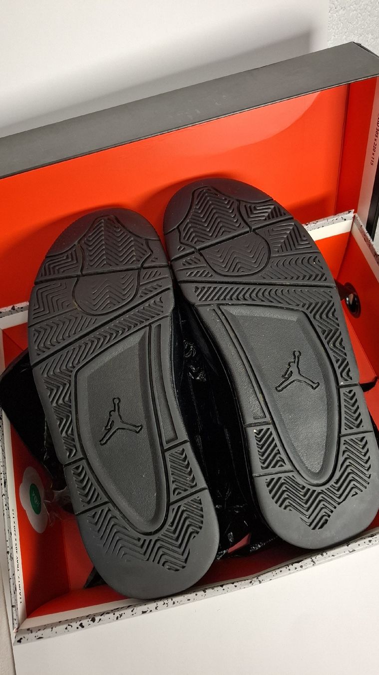 Jordan Scarpe da uomo: Jordan 4 Olivia Kim – Usato da Le Landeron venduto da rue_k9kg 4