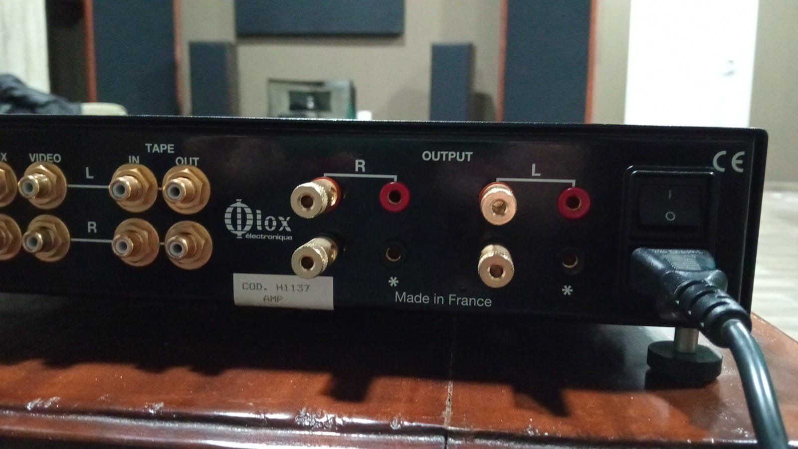 Amplificatori: High End Integrated Amplifier YBA Integré Alpha – Nuovo (secondo la descrizione) da St-Cergue venduto da per_6cx5 6