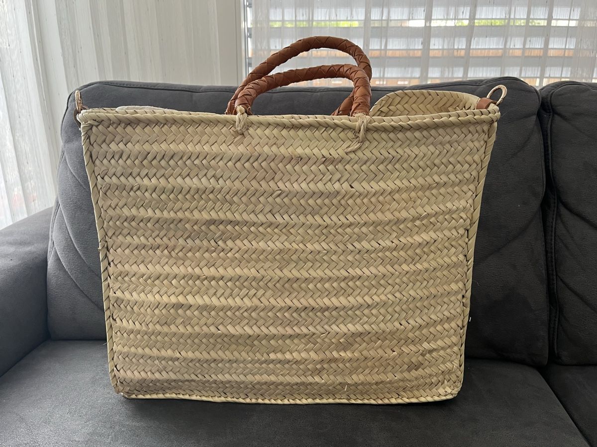 Massimo Dutti Borse da donna: Neue Natural handarbeite Handtasche aus Spanien – Nuovo e nell'imballaggio originale da Wettingen venduto da epe_9vbf 2