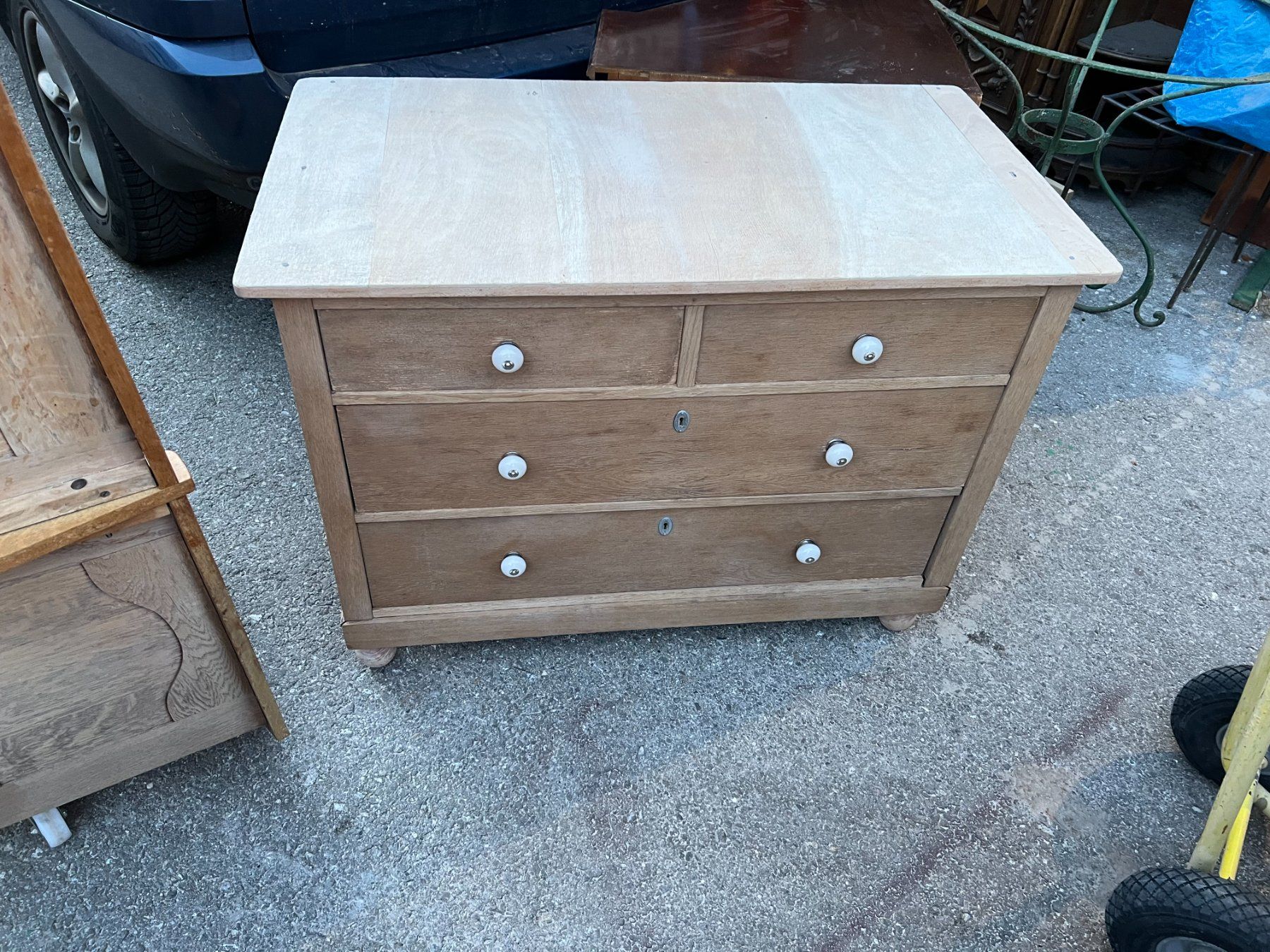 Cassettiere: ART 990-J Commode sablé – Usato da Pont-La-Ville venduto da BCMGLEAL 1
